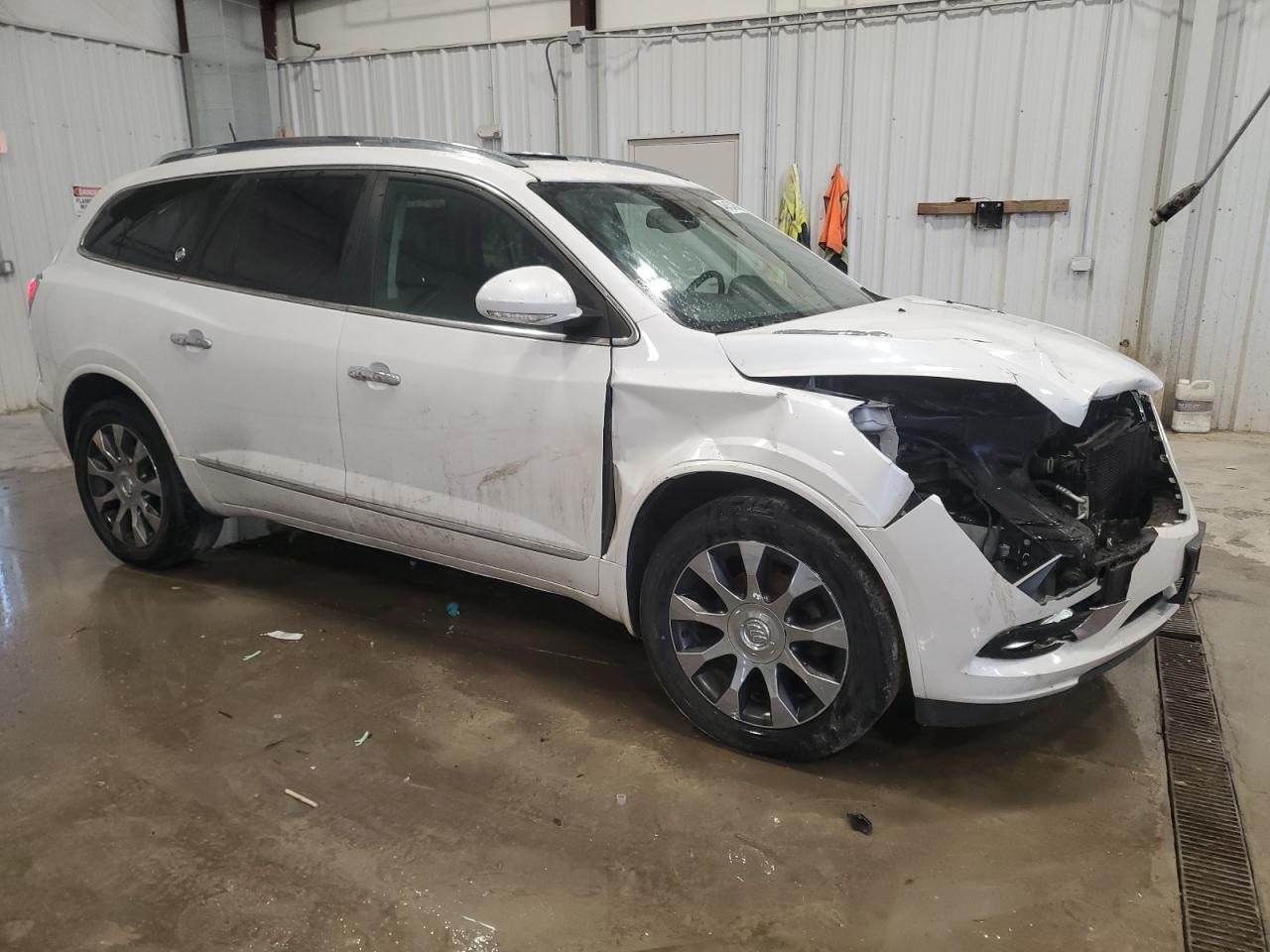 2017 Buick Enclave - Image 4