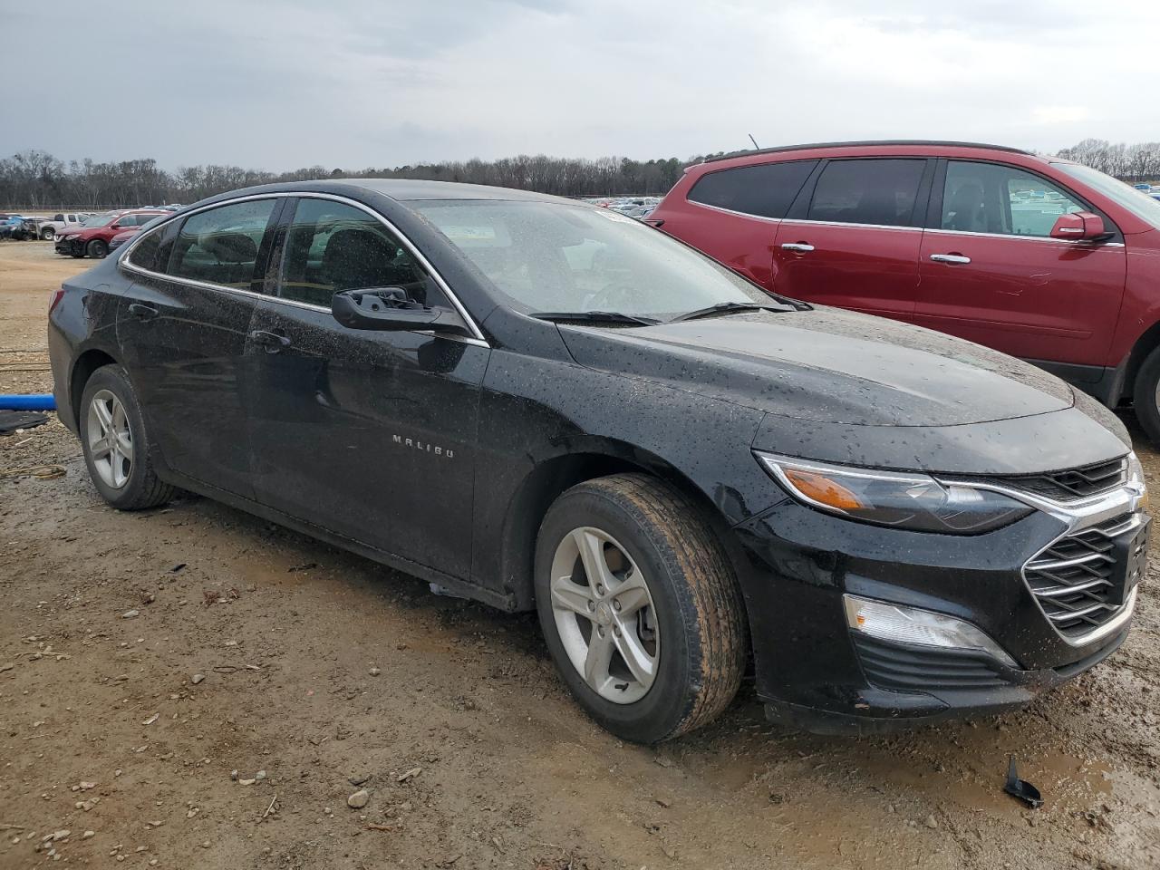 2022 Chevrolet Malibu - Image 4
