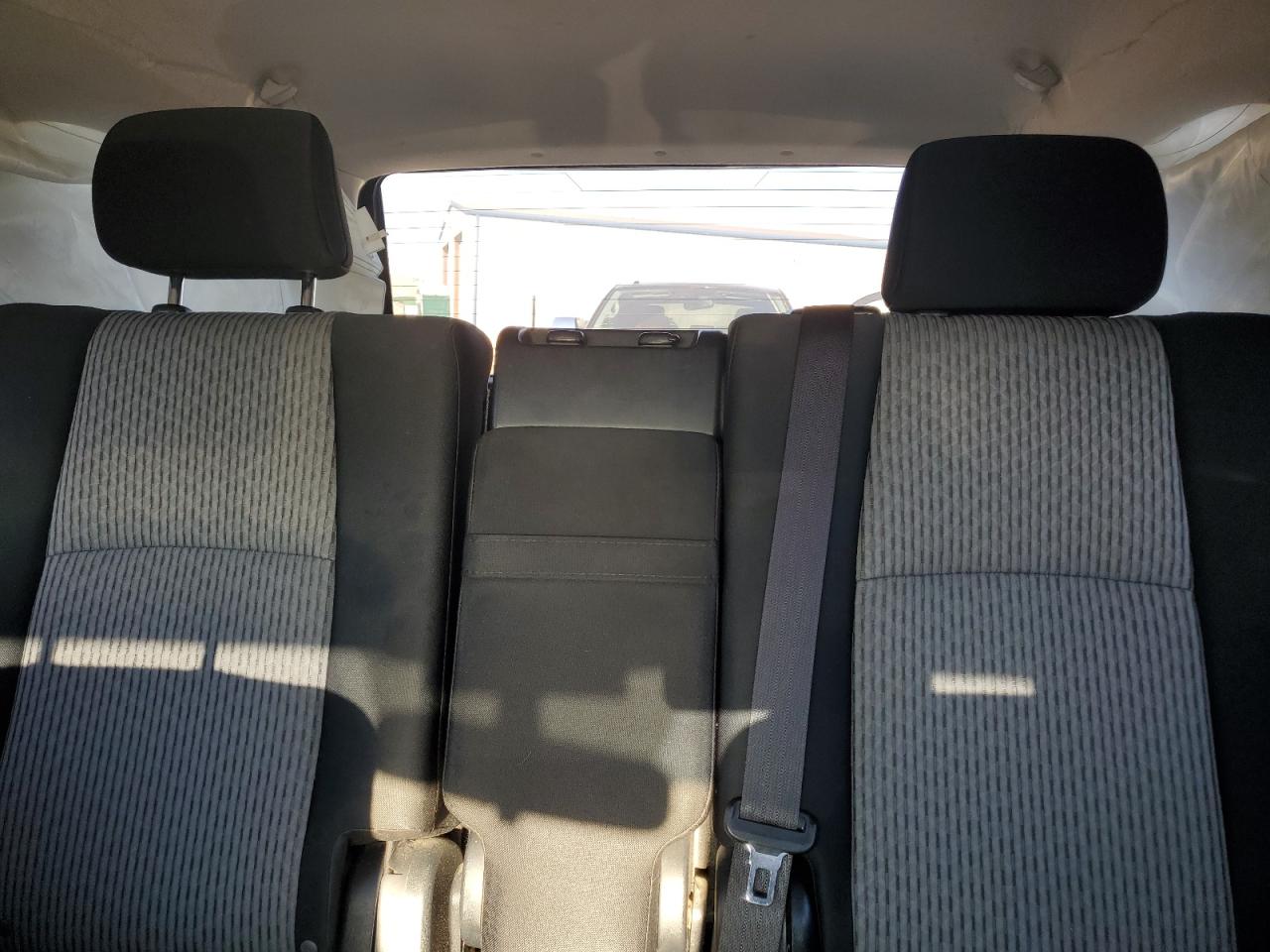 2015 Toyota 4Runner - Image 10