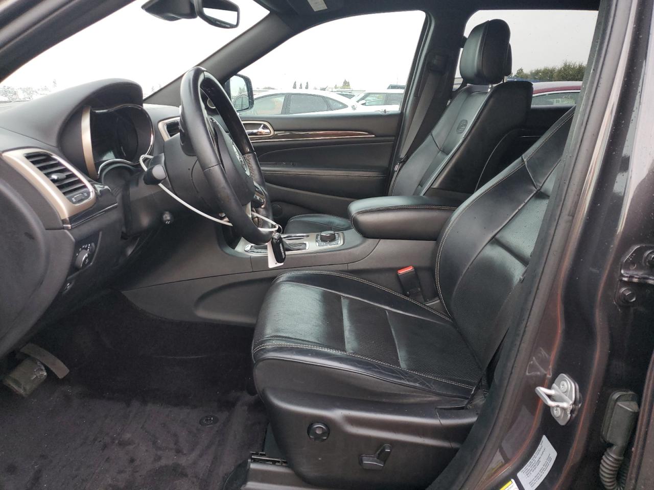 2017 Jeep Grand Cherokee - Image 7