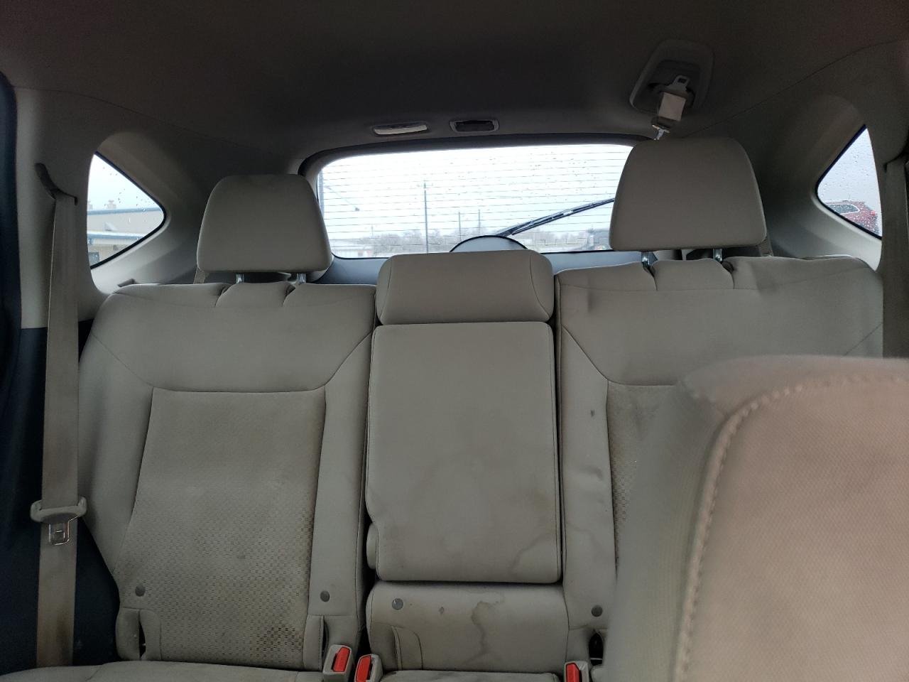 2015 Honda CR-V - Image 10