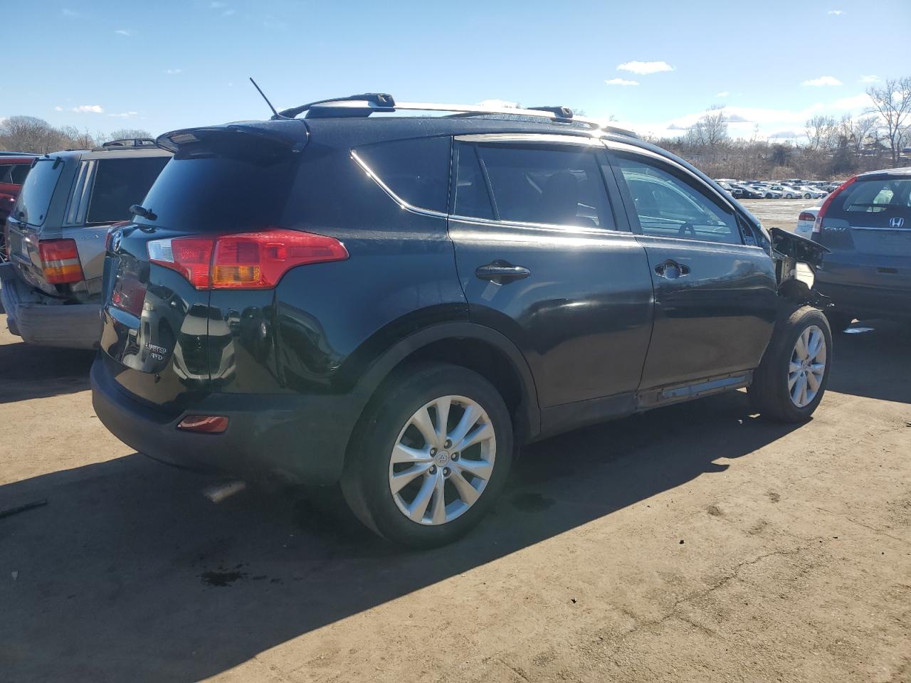 2015 Toyota RAV 4 - Image 3