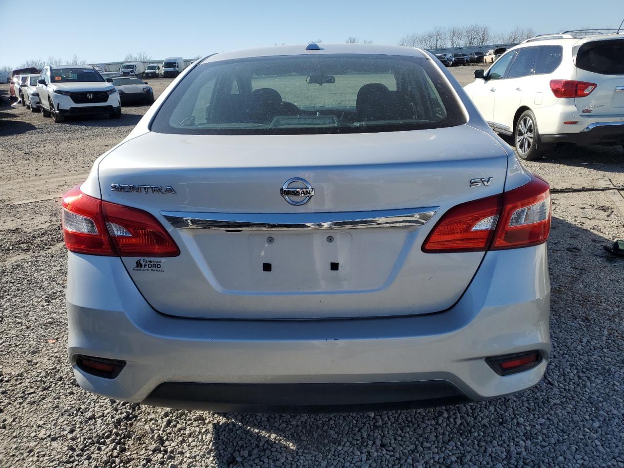 2018 Nissan Sentra - Image 6