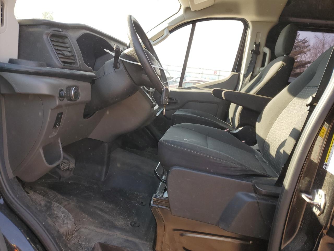 2022 Ford Transit - Image 7