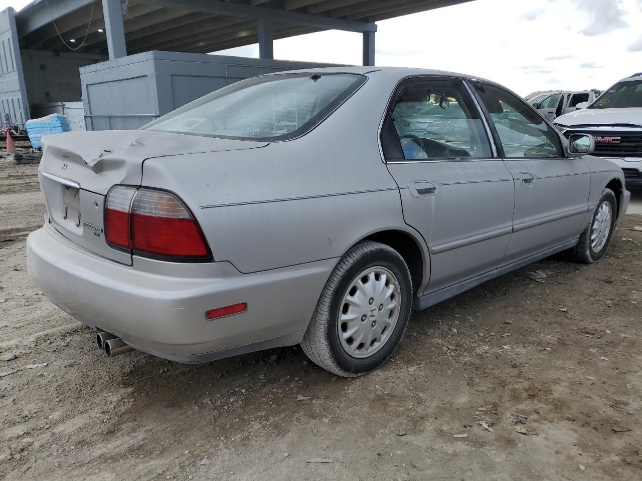 1997 Honda Accord - Image 3
