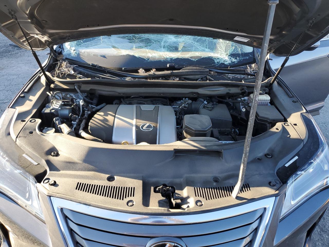 2018 Lexus RX - Image 14