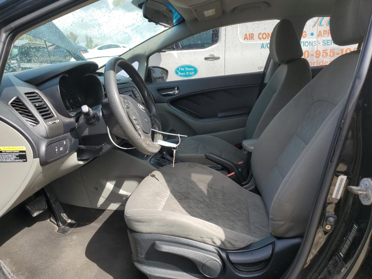 2015 Kia Forte - Image 7