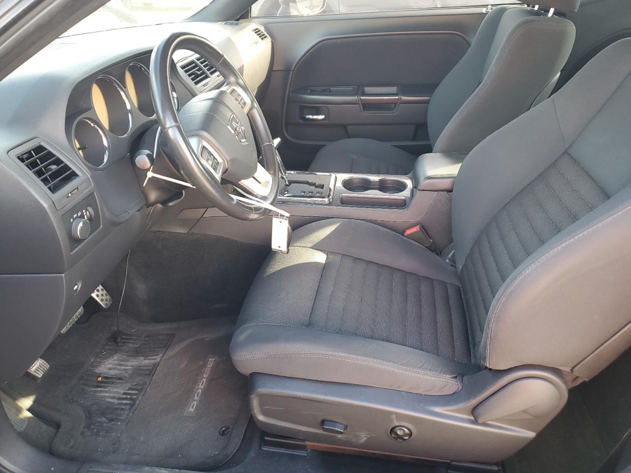 2014 Dodge Challenger - Image 7