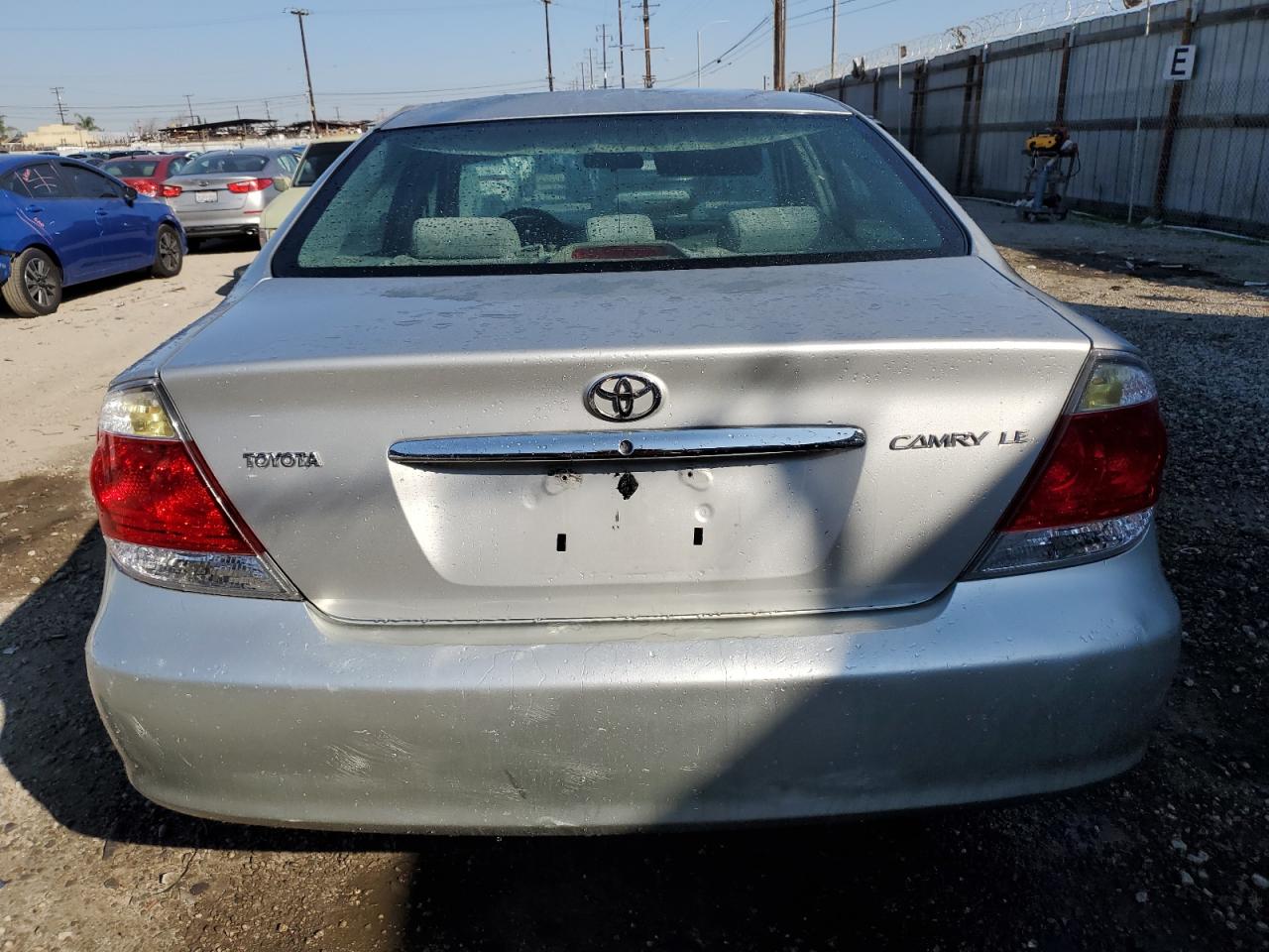 2005 Toyota Camry - Image 6