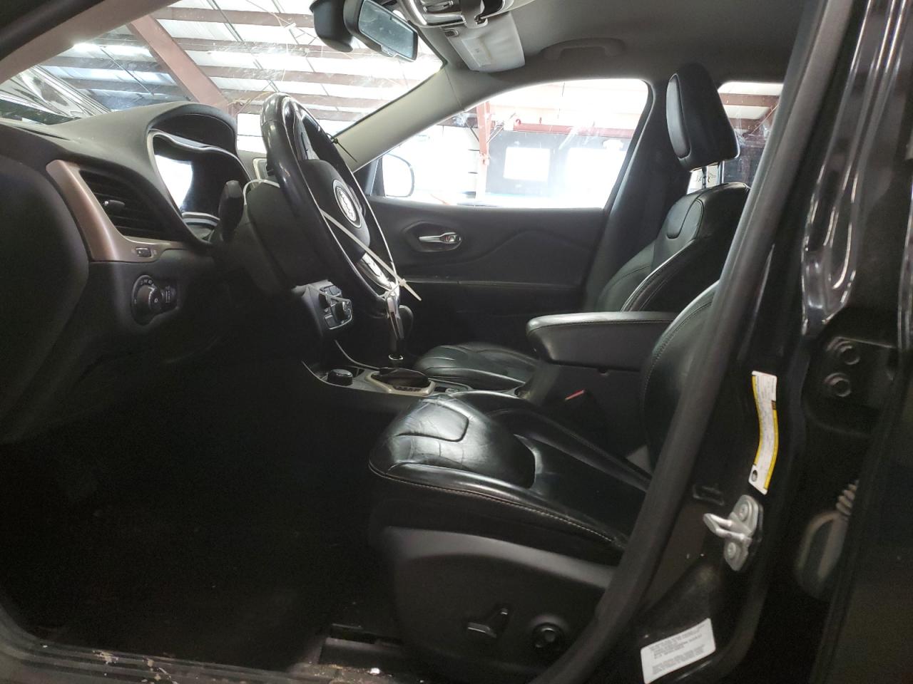 2016 Jeep Grand Cherokee - Image 7