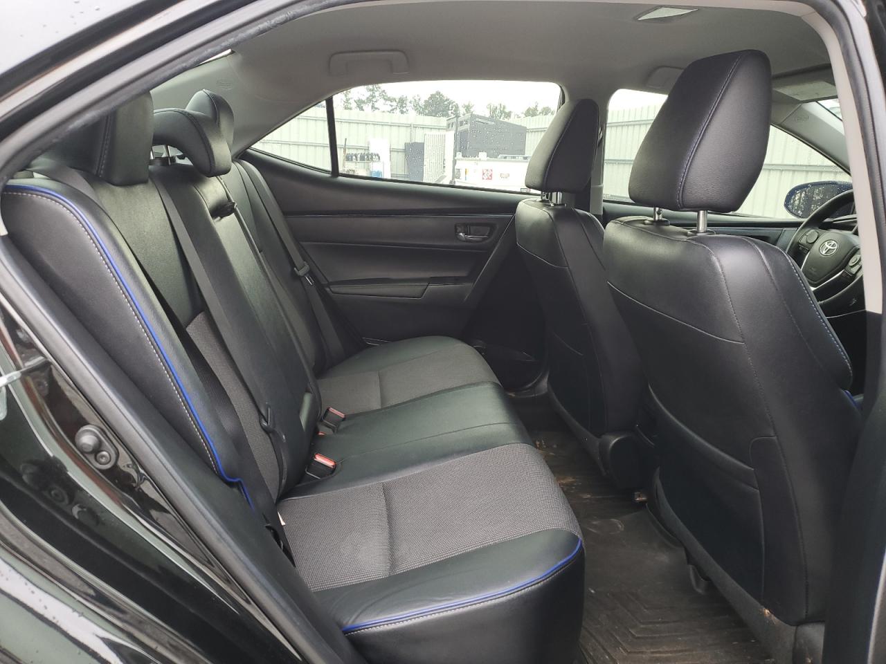 2018 Toyota Corolla - Image 10