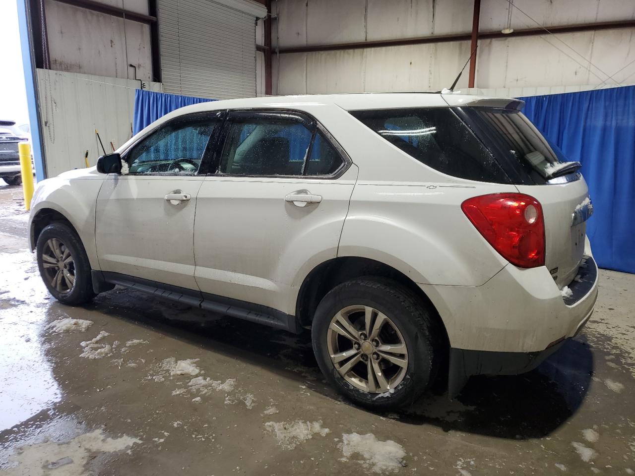2012 Chevrolet Equinox - Image 2