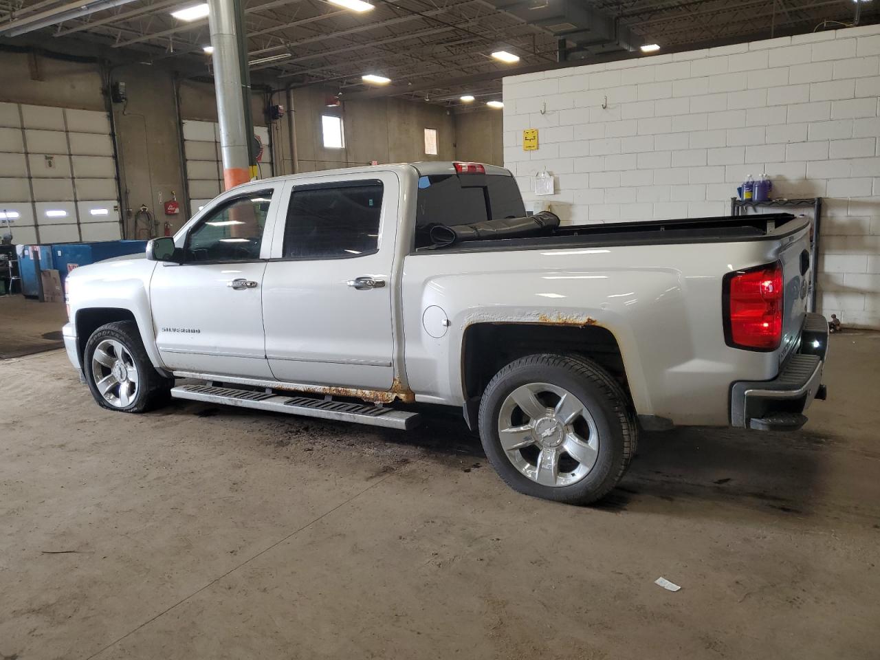2014 Chevrolet Silverado - Image 2