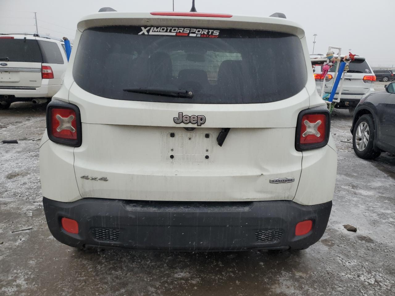 2015 Jeep Renegade - Image 6