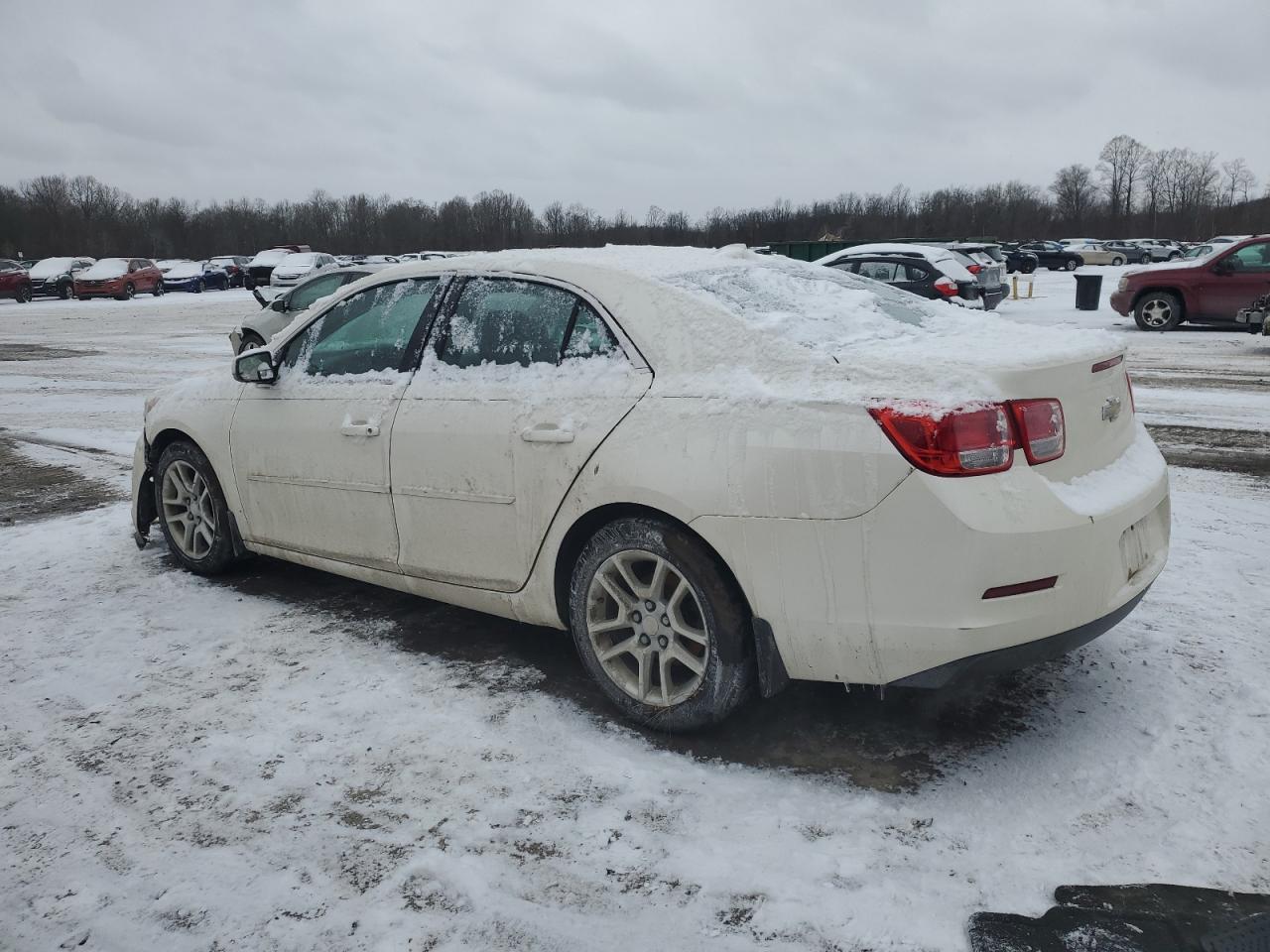 2014 Chevrolet Malibu - Image 2