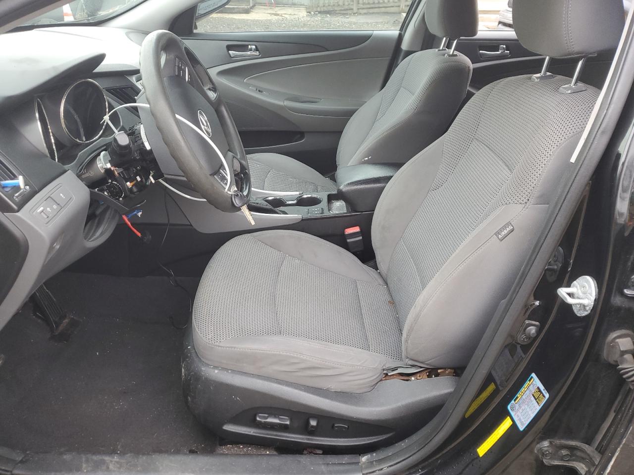 2013 Hyundai Sonata - Image 7