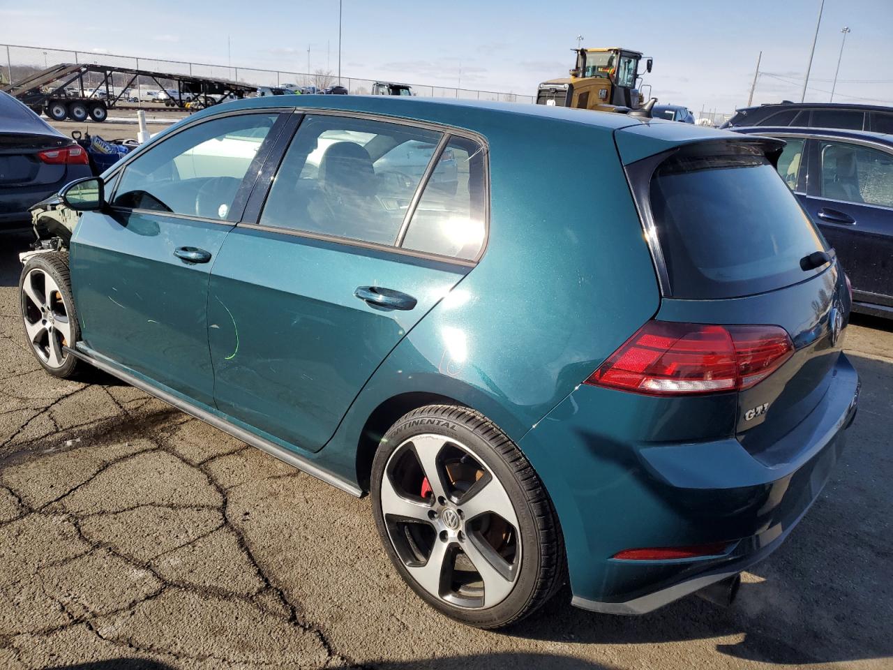 2018 Volkswagen GTI - Image 2
