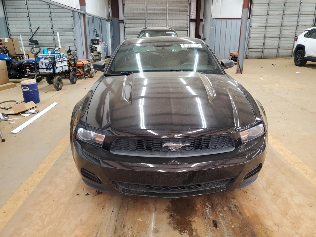 2010 Ford Mustang - Image 5