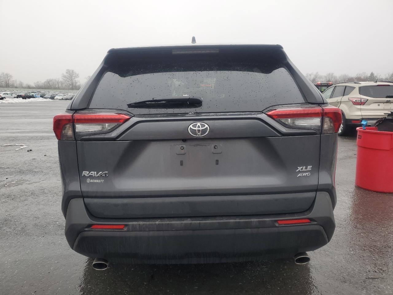 2022 Toyota RAV 4 - Image 6