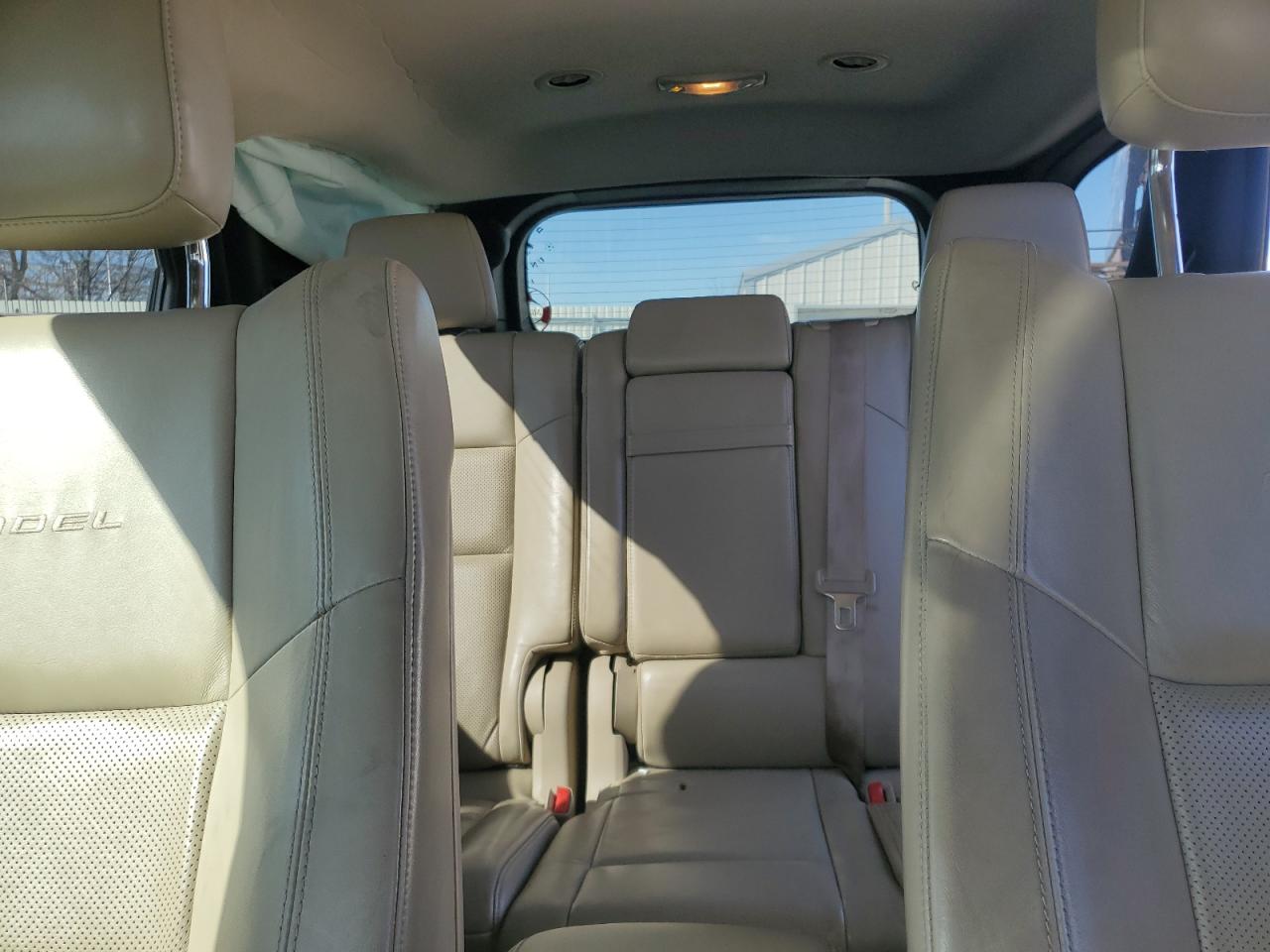 2015 Dodge Durango - Image 10
