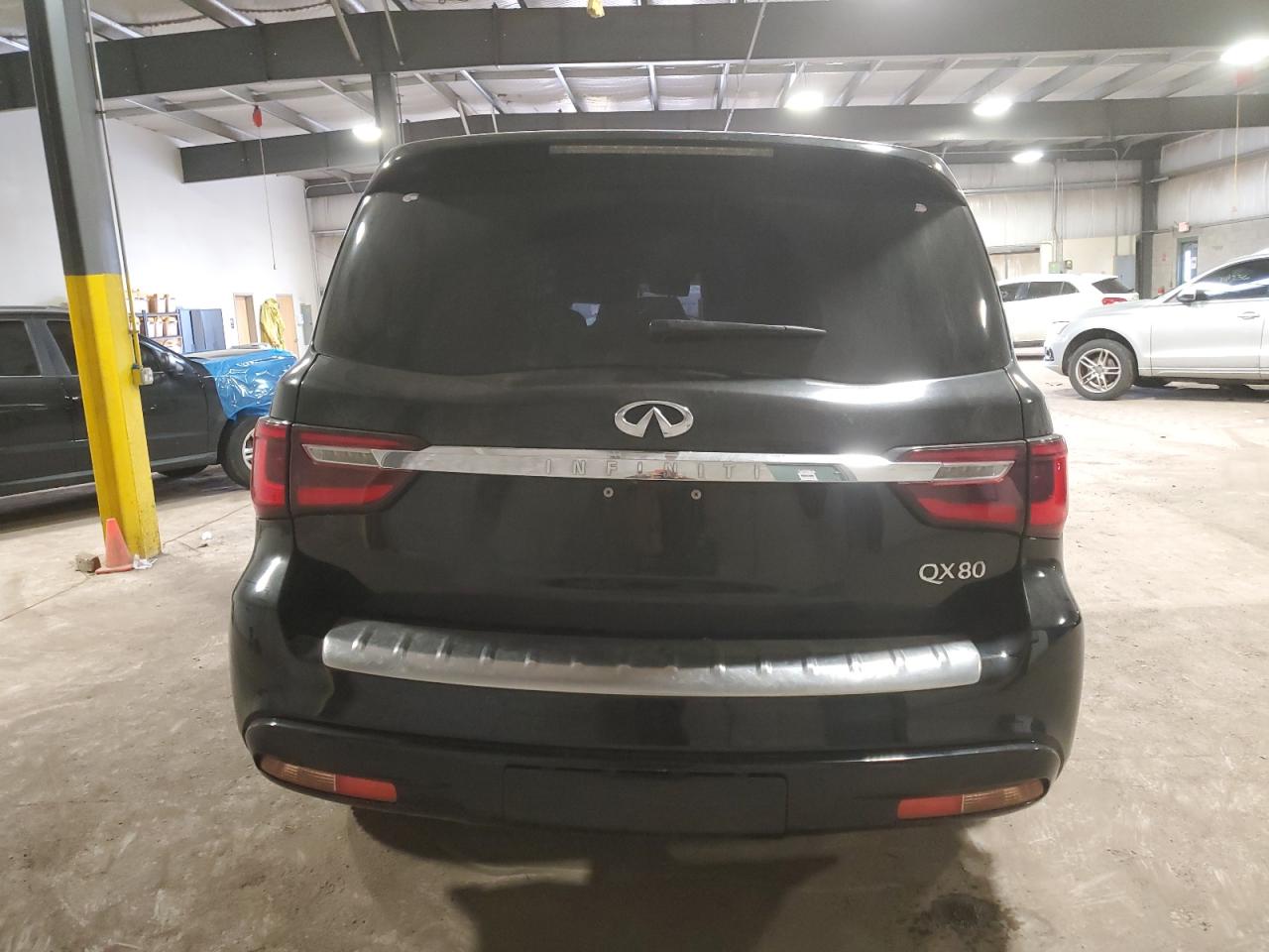 2020 Infiniti QX80 - Image 6