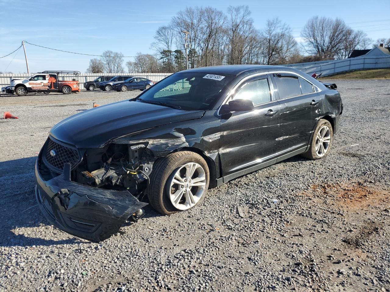2015 Ford Taurus - Image 1