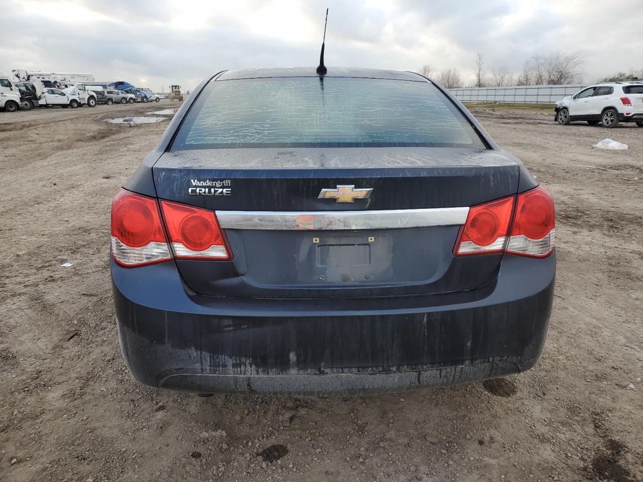 2014 Chevrolet Cruze - Image 6