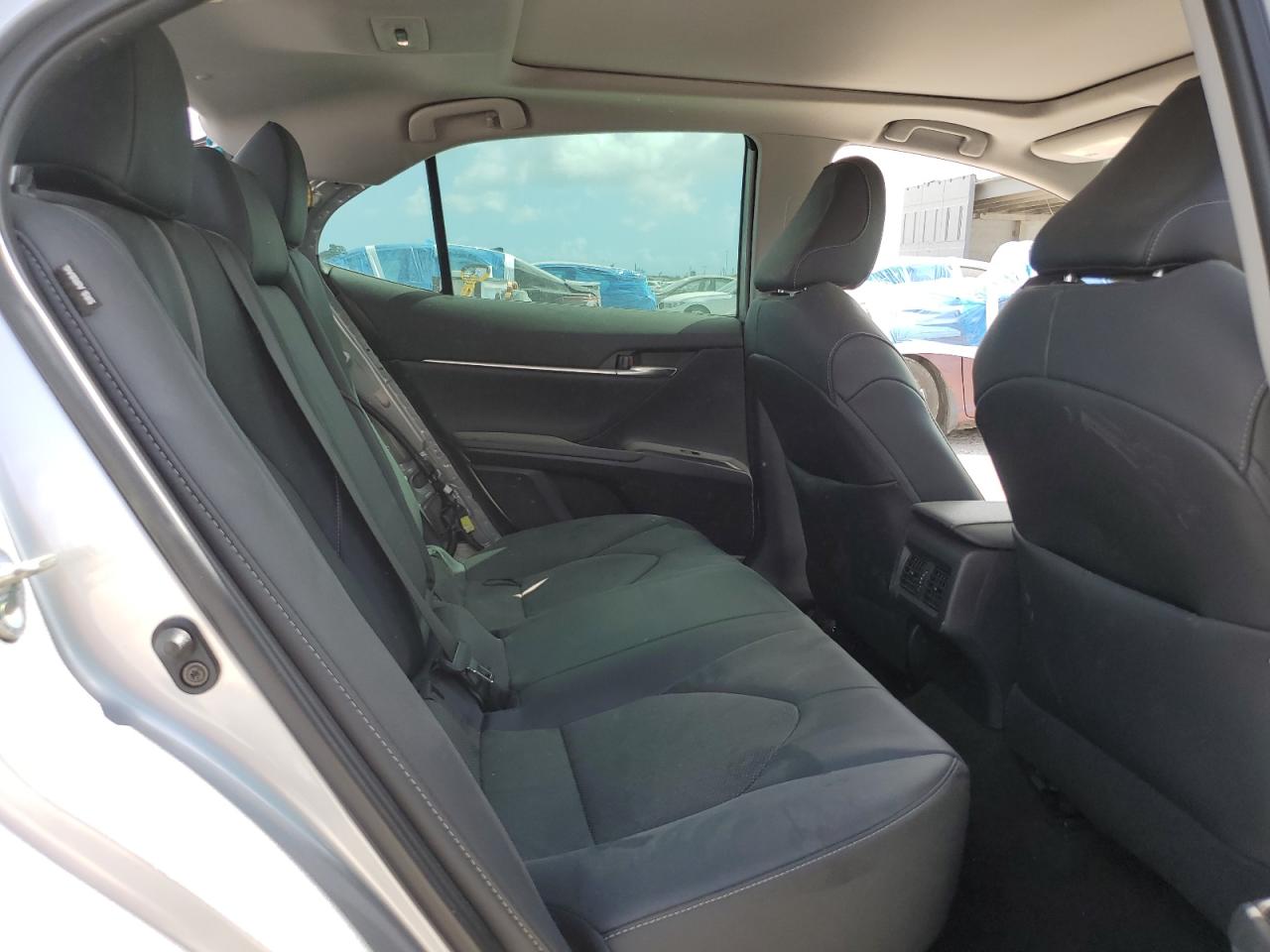 2020 Toyota Camry - Image 10