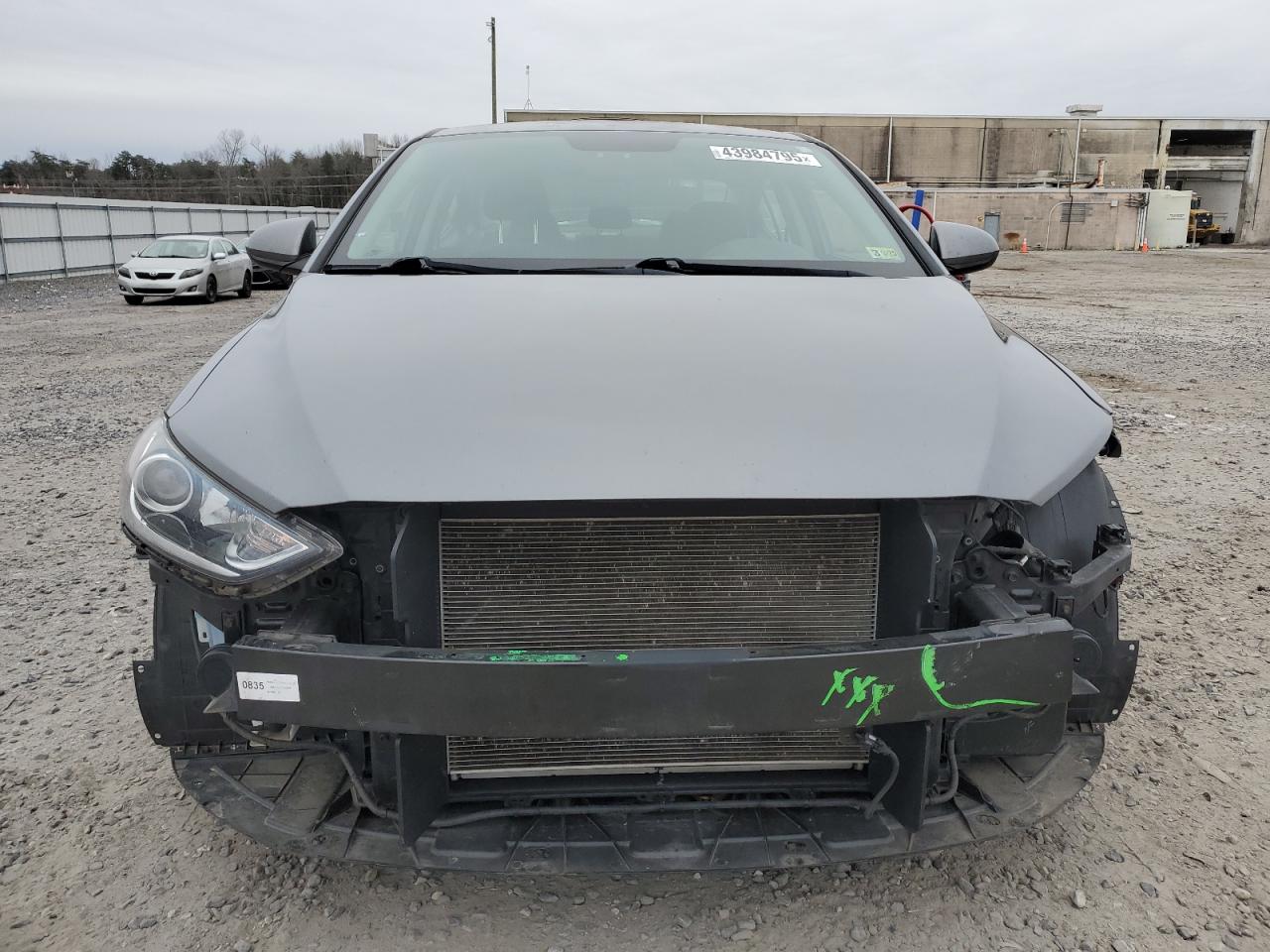 2018 Hyundai Elantra - Image 5