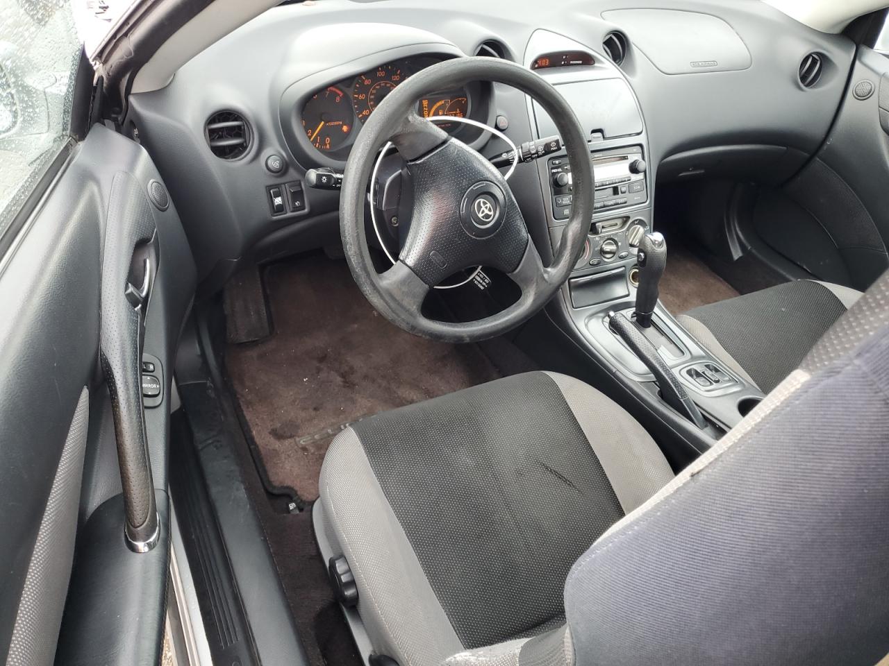 2004 Toyota Celica - Image 8