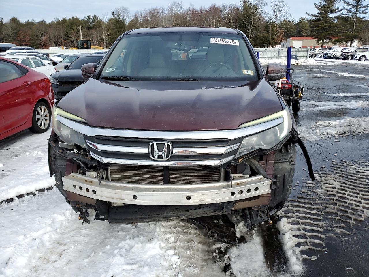 2016 Honda Pilot - Image 5