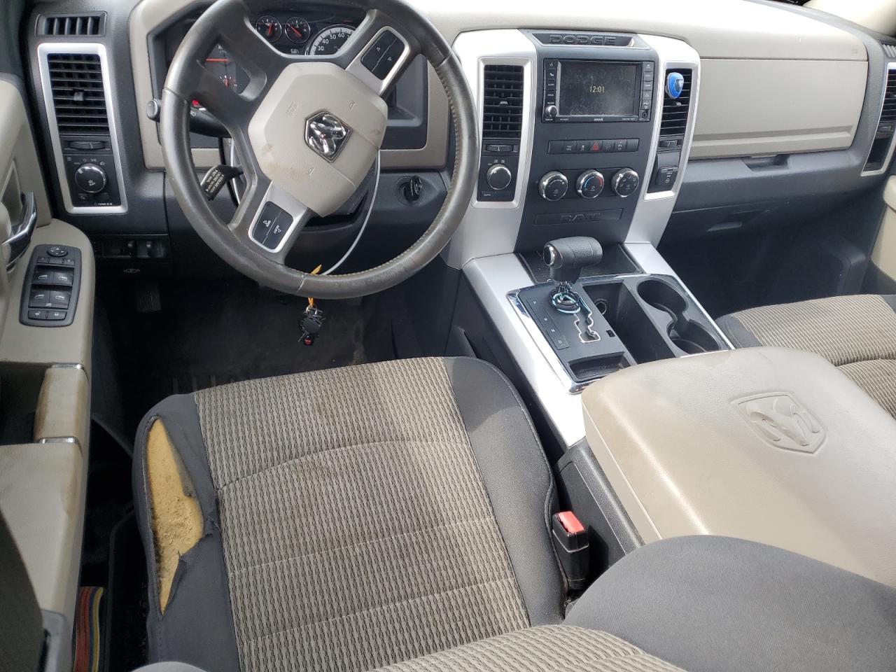 2010 Dodge RAM - Image 8