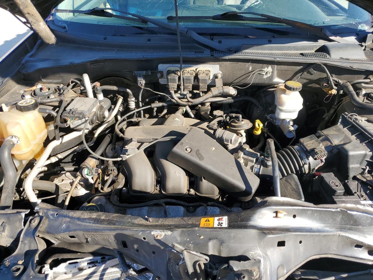 2005 Ford Escape - Image 12