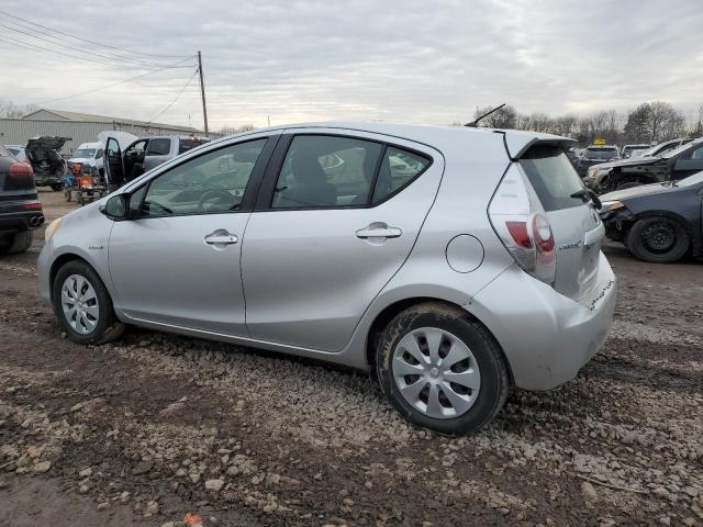  TOYOTA PRIUS 2013 Серебристый