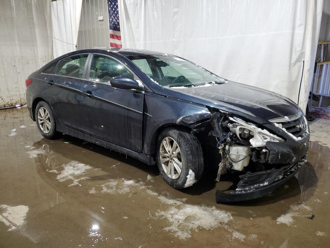 2014 Hyundai Sonata - Image 4