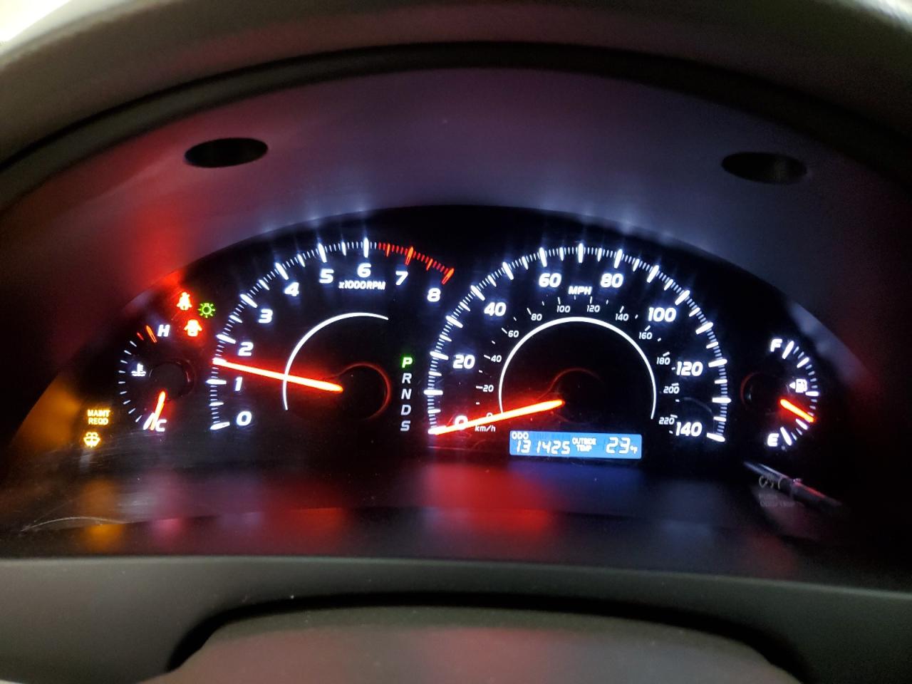 2010 Toyota Camry - Image 9