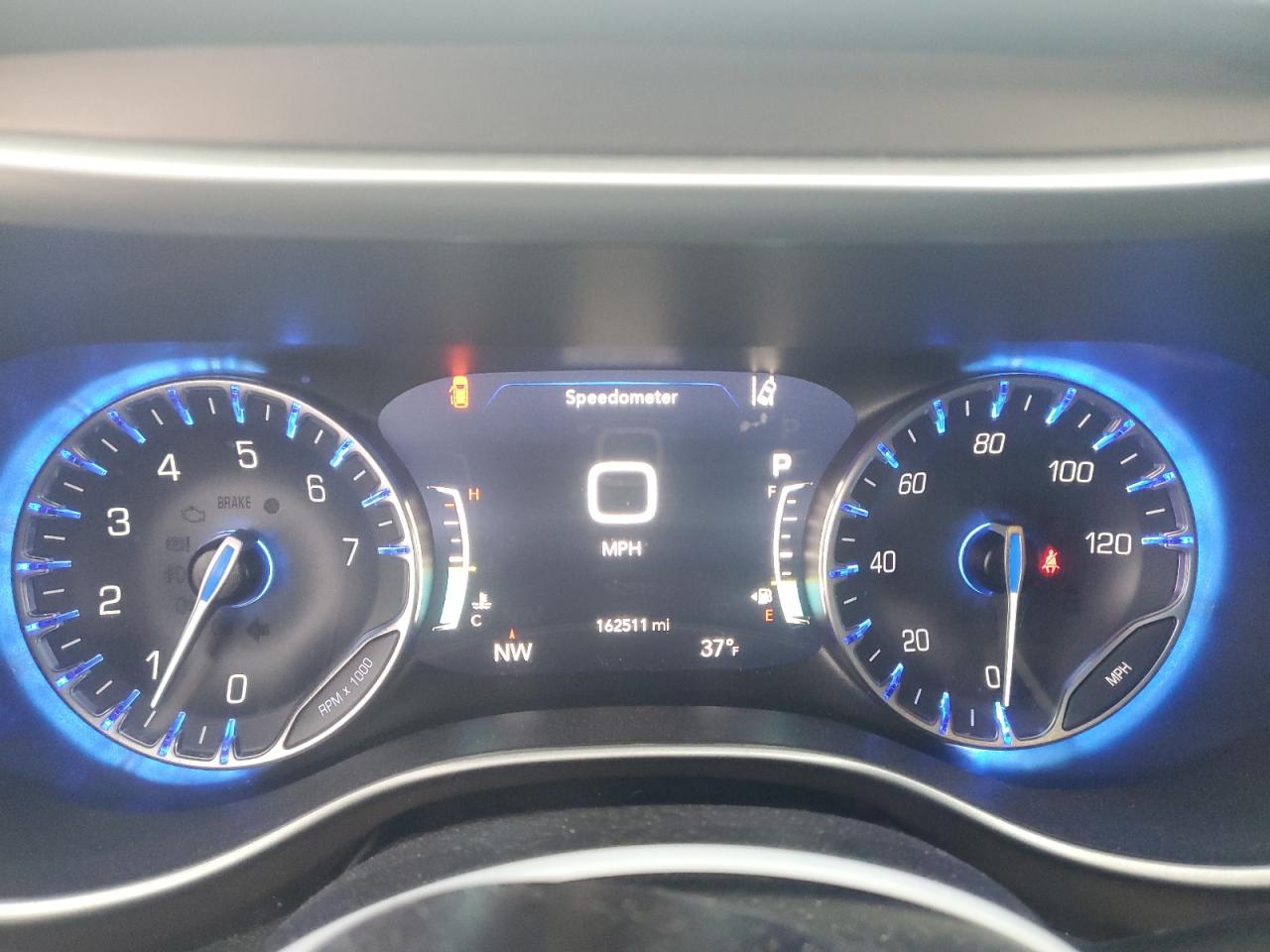 2019 Chrysler Pacifica - Image 9