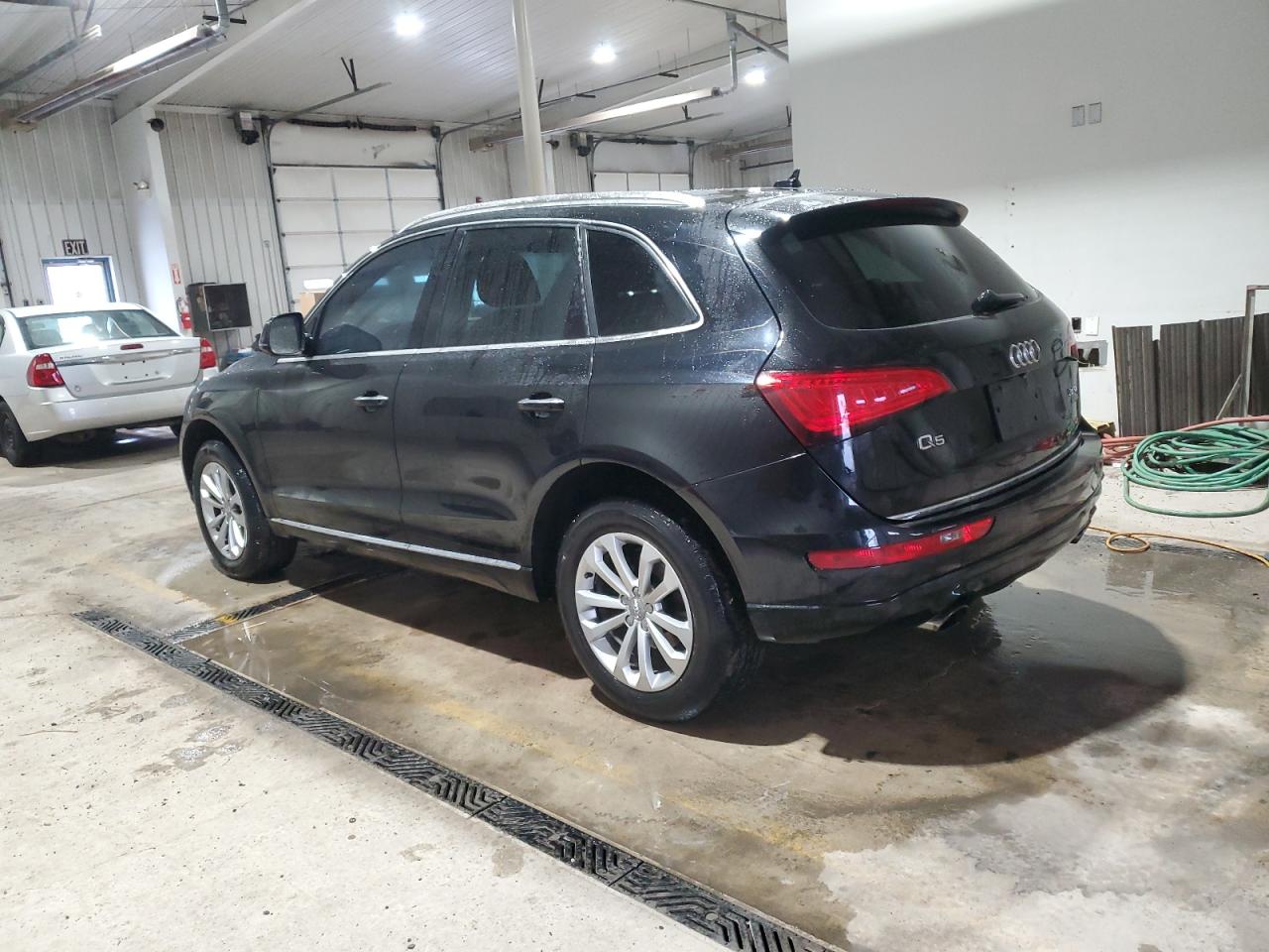 2016 Audi Q5 - Image 2