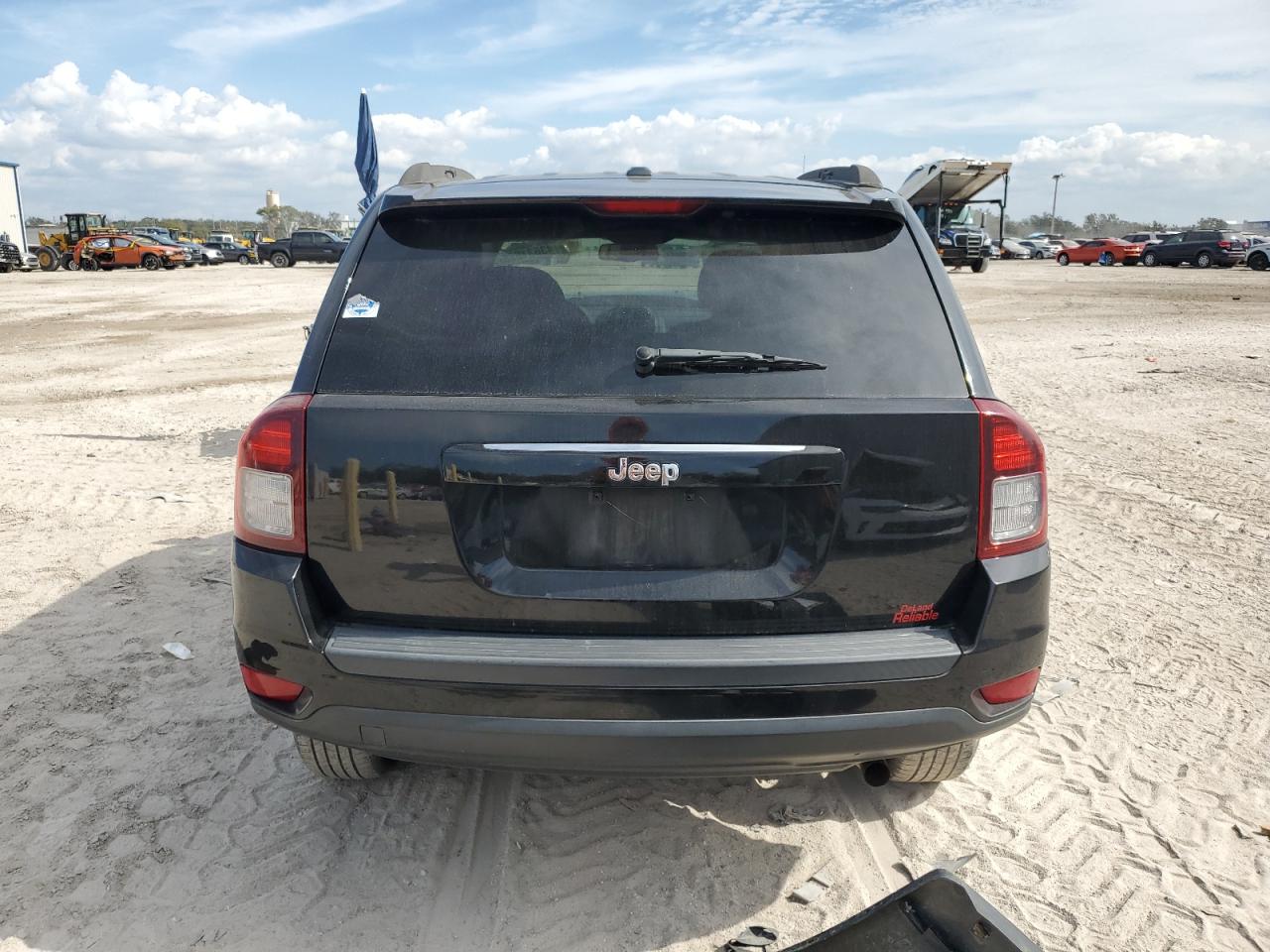 2017 Jeep Compass - Image 6