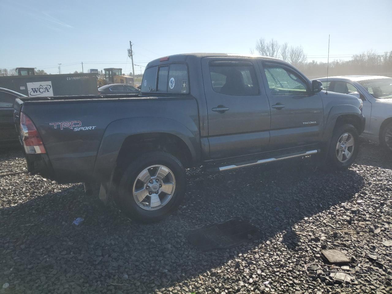2013 Toyota Tacoma - Image 3