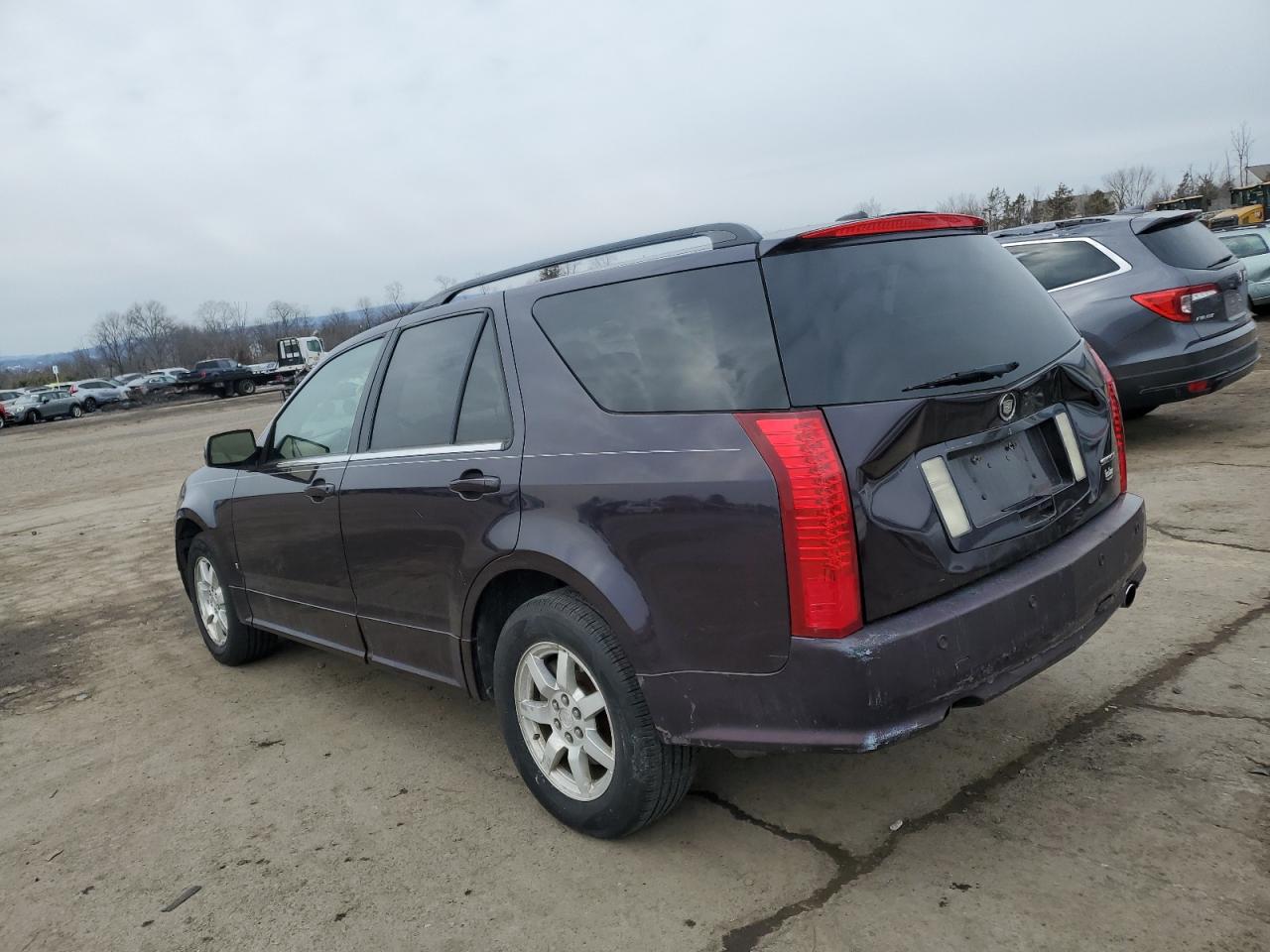 2006 Cadillac SRX - Image 2