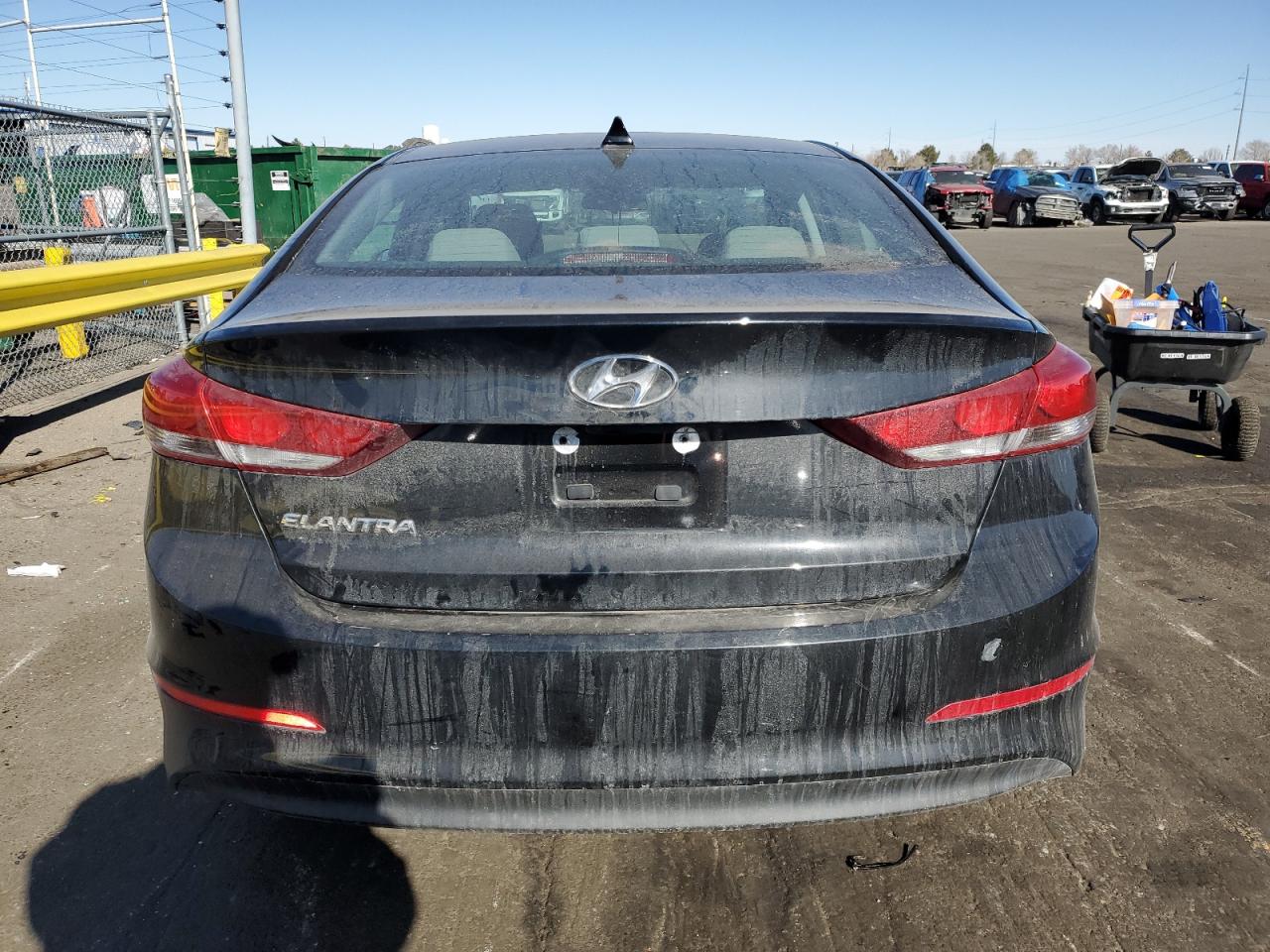 2018 Hyundai Elantra - Image 6