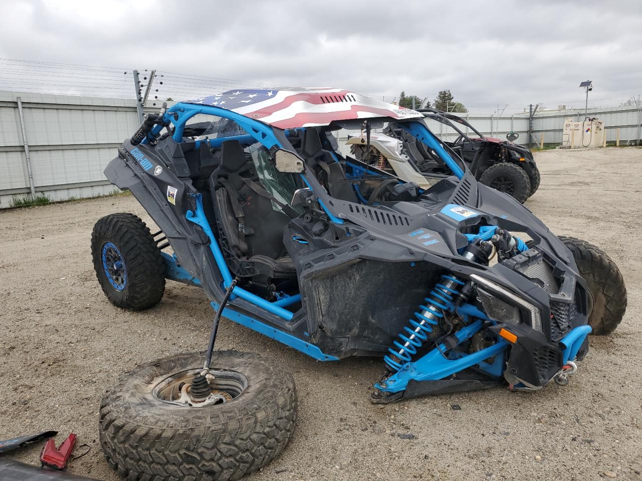 2018 Can-Am Maverick X3 X Rc Turbo R للبيع في Bakersfield، CA - Undercarriage
