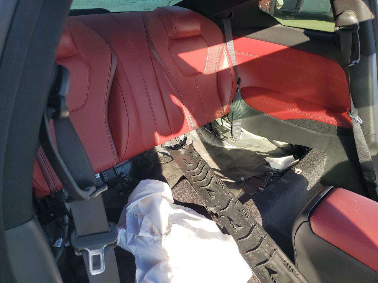 2017 Infiniti Q60 - Image 10