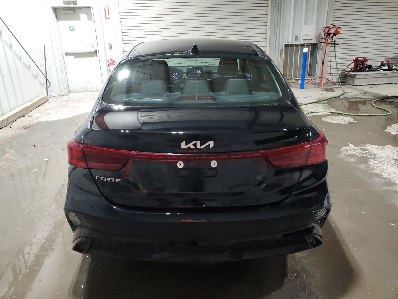2024 Kia Forte - Image 6