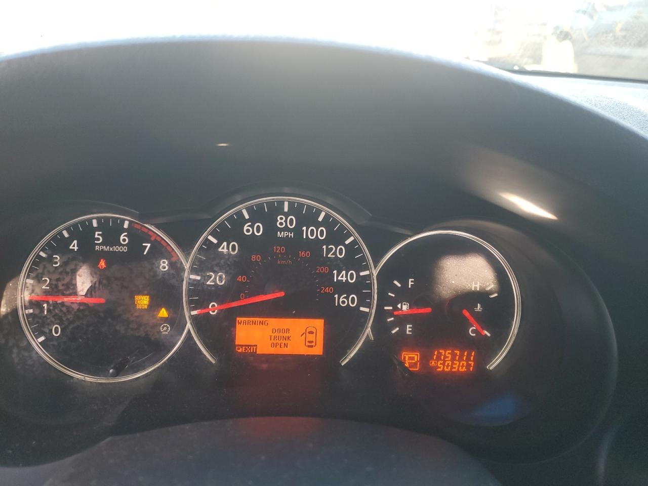 2010 Nissan Altima - Image 9