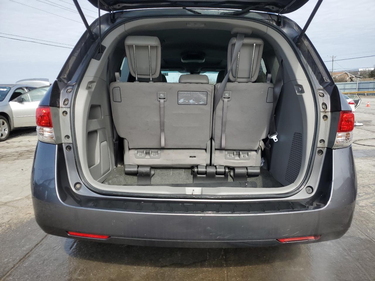 2016 Honda Odyssey - Image 6
