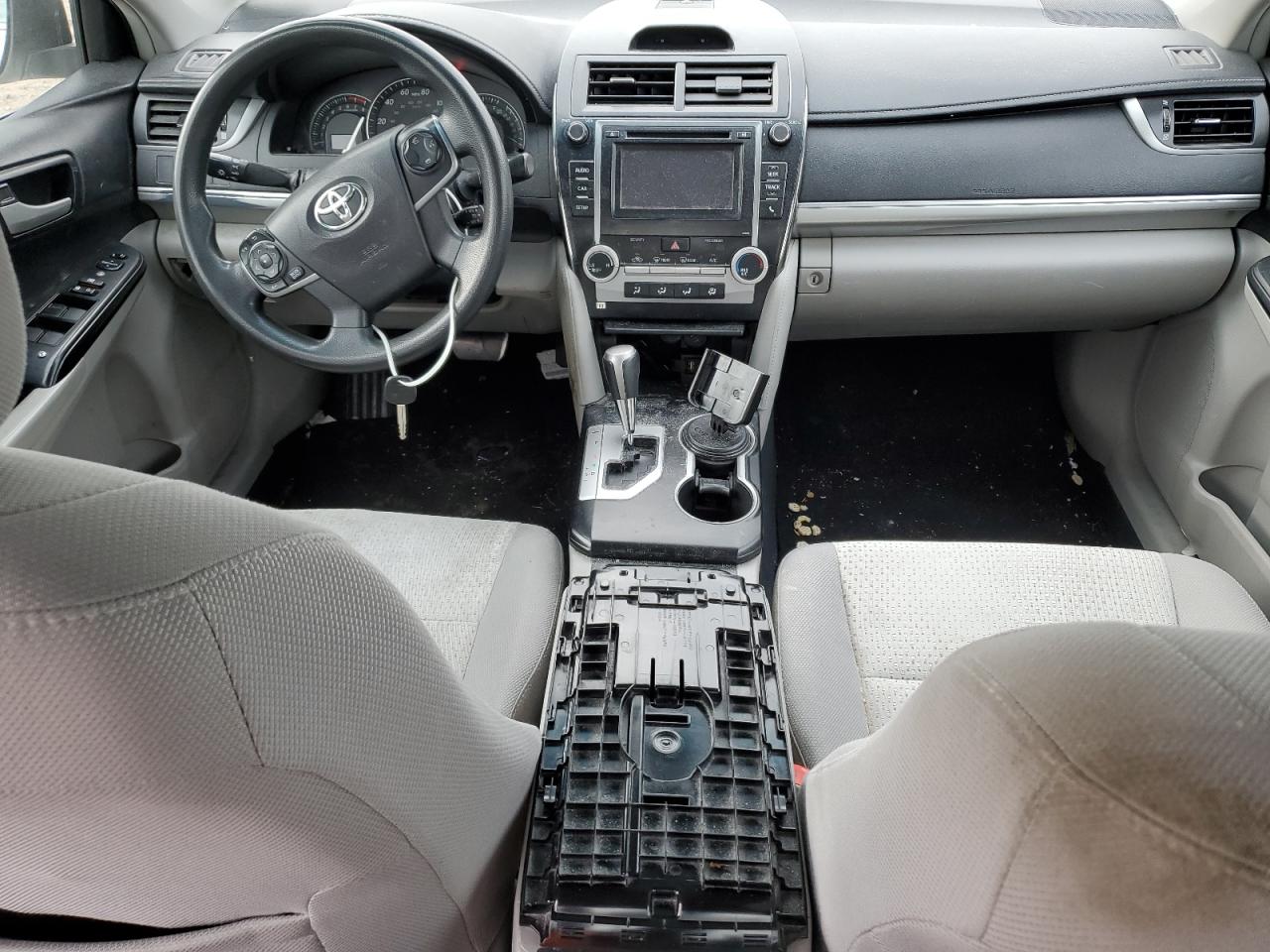 2014 Toyota Camry - Image 8