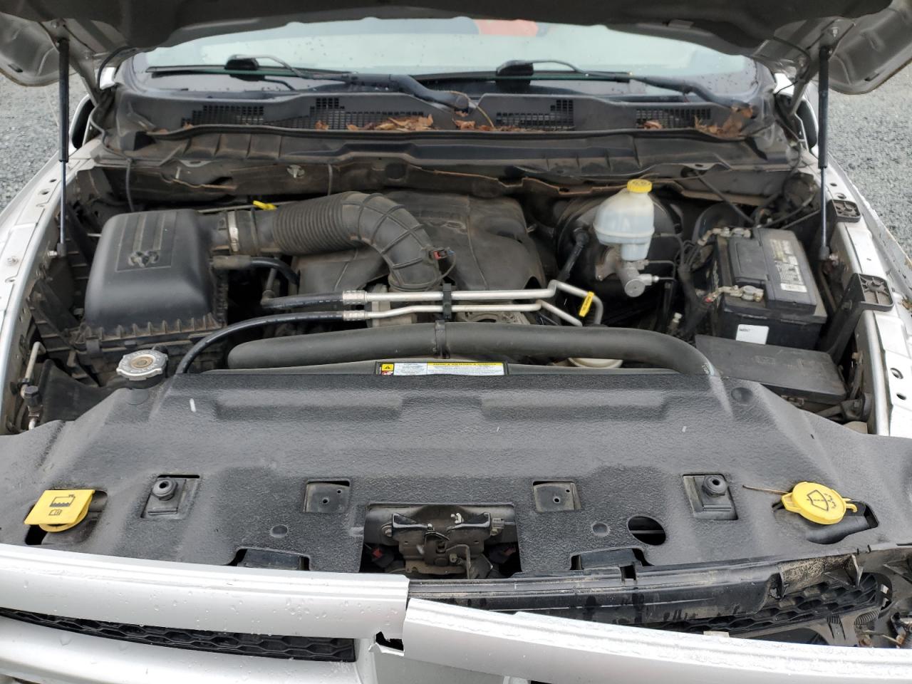 2010 Dodge RAM - Image 13