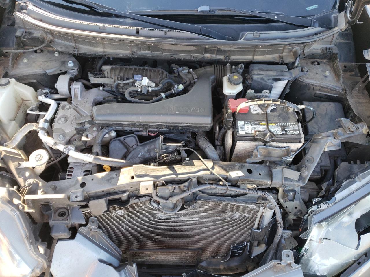 2015 Nissan Rogue - Image 13